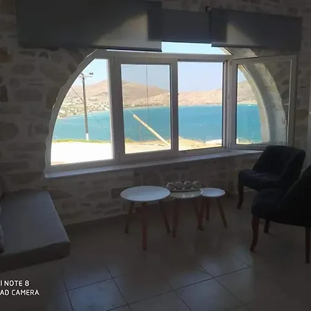 Vakantiehuis Sea View Stone House